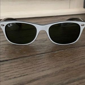 Ray-Ban RB2132 New Wayfarer sunglasses.